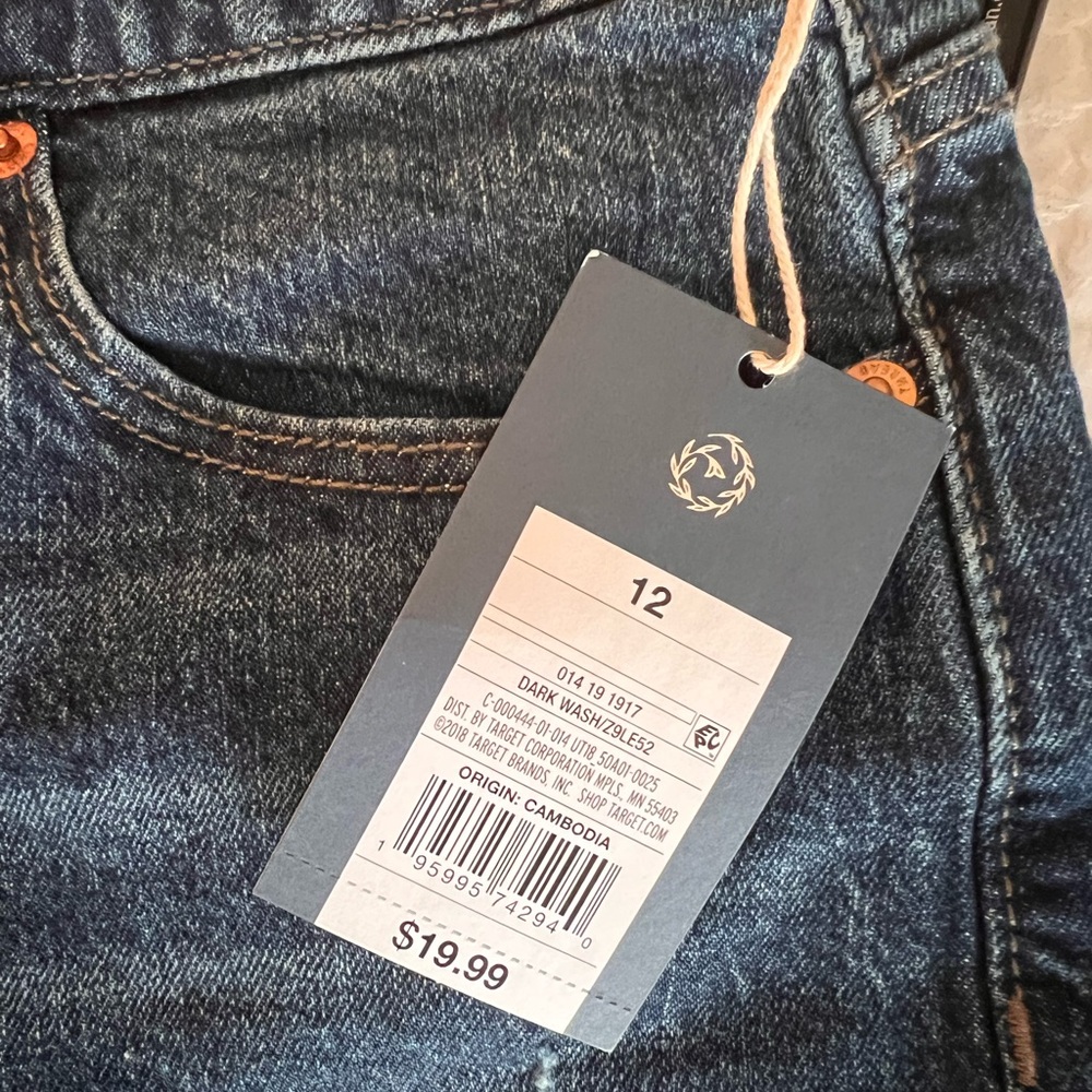 Universal Thread Denim shorts - Picture 3 of 3